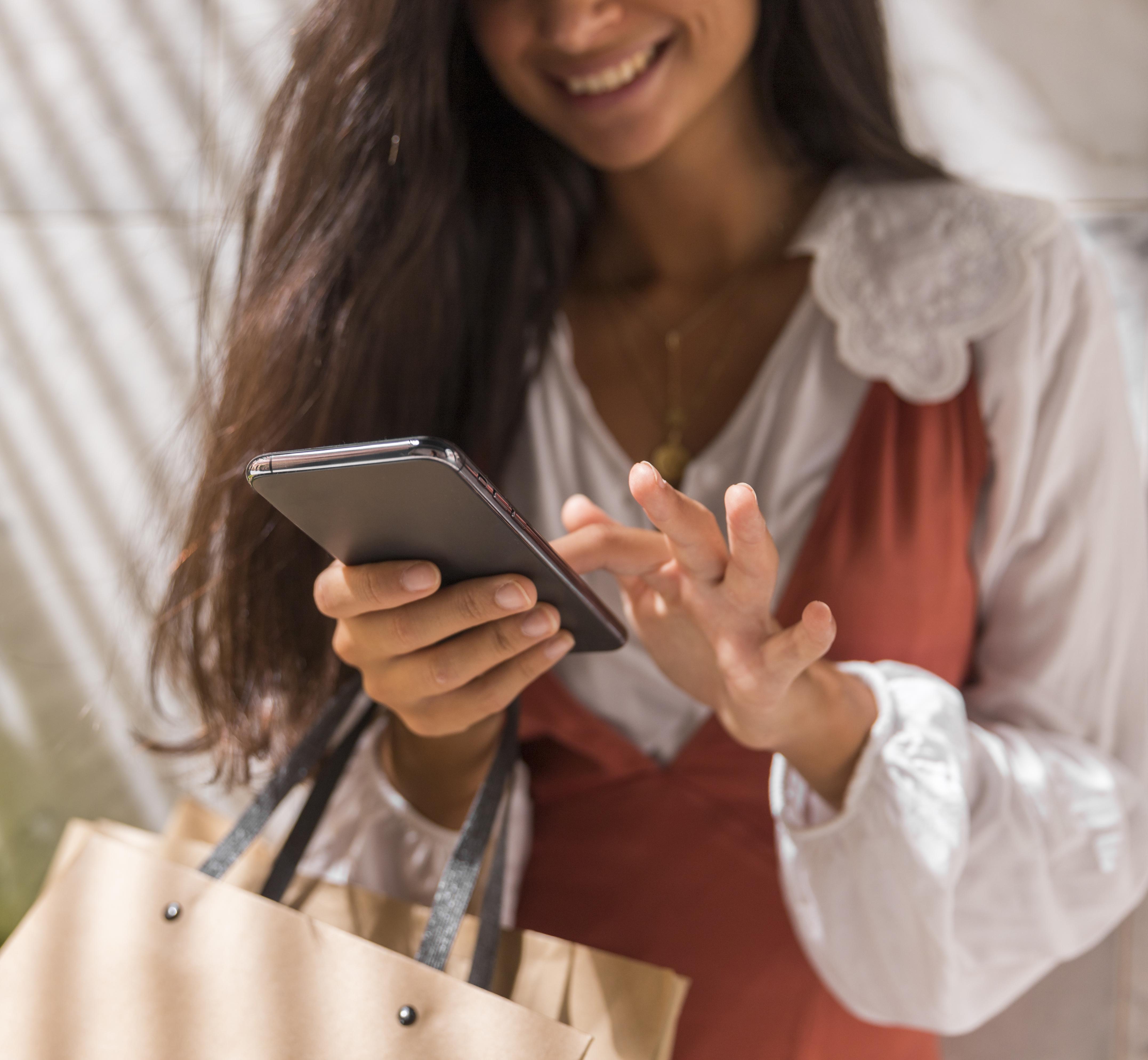 Dia do Cliente: evite golpes e fraudes na internet